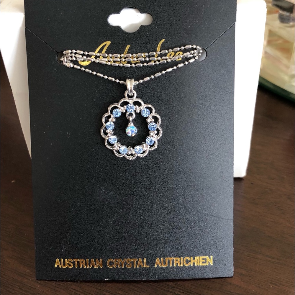 BRAND NEW Necklace